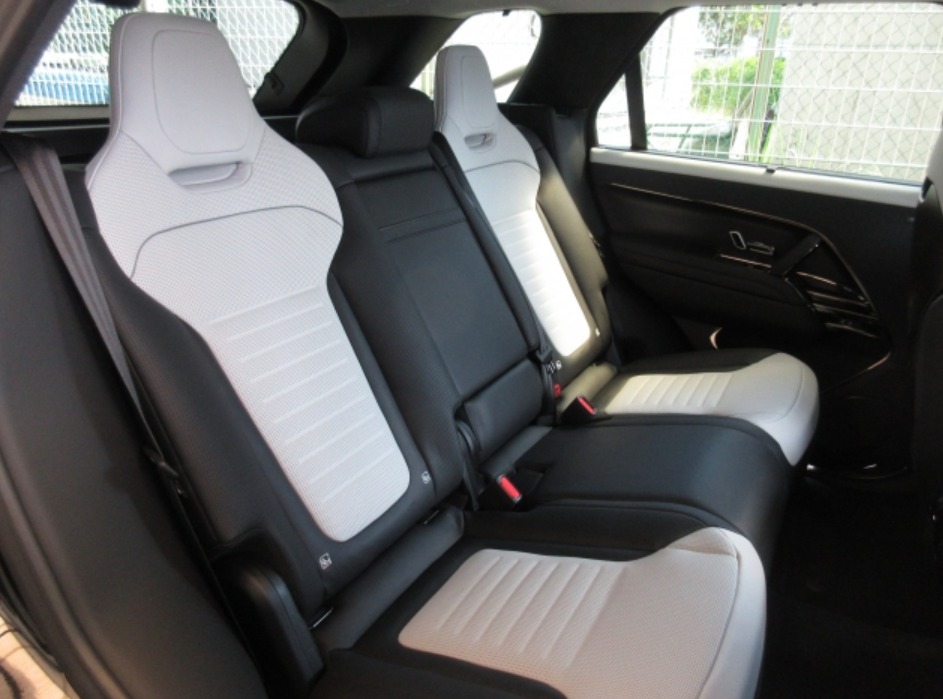 2025 Range Rover 7AA-L12449A SAL1A2A97SA444377 — photo 7