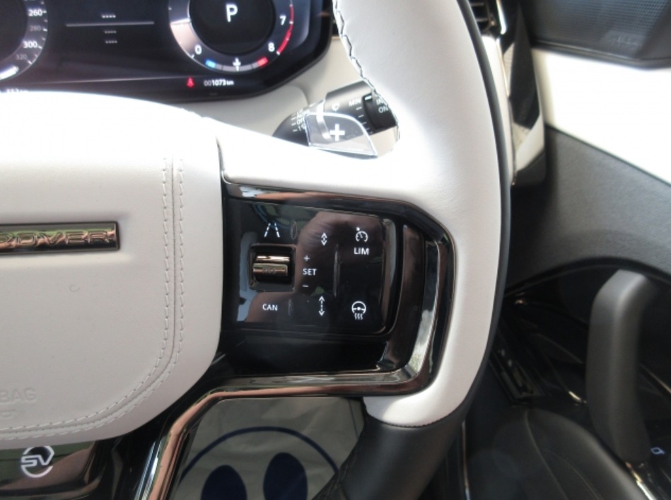 2025 Range Rover 7AA-L12449A SAL1A2A97SA444377 — photo 18