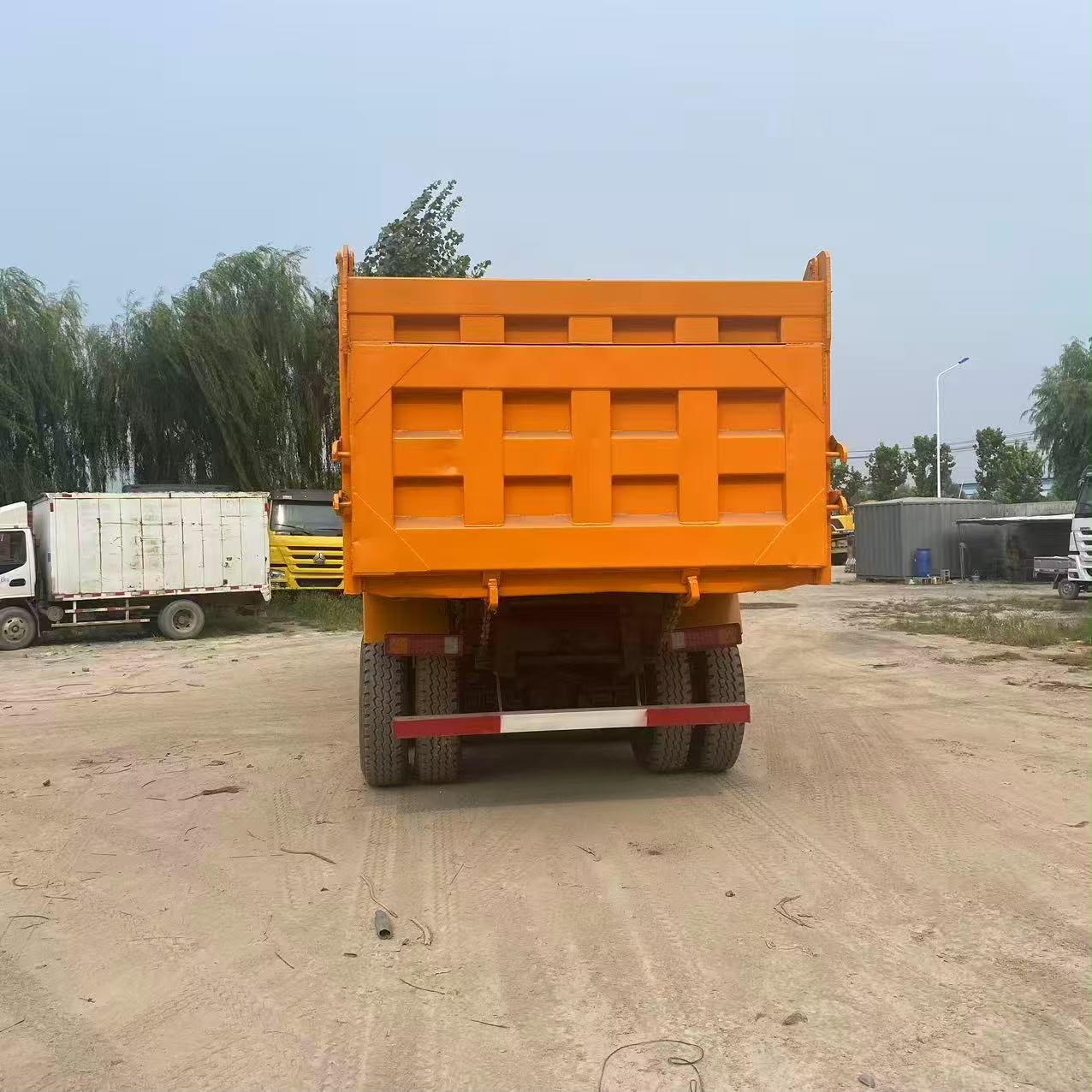 2021 SHACMAN Van — photo 15