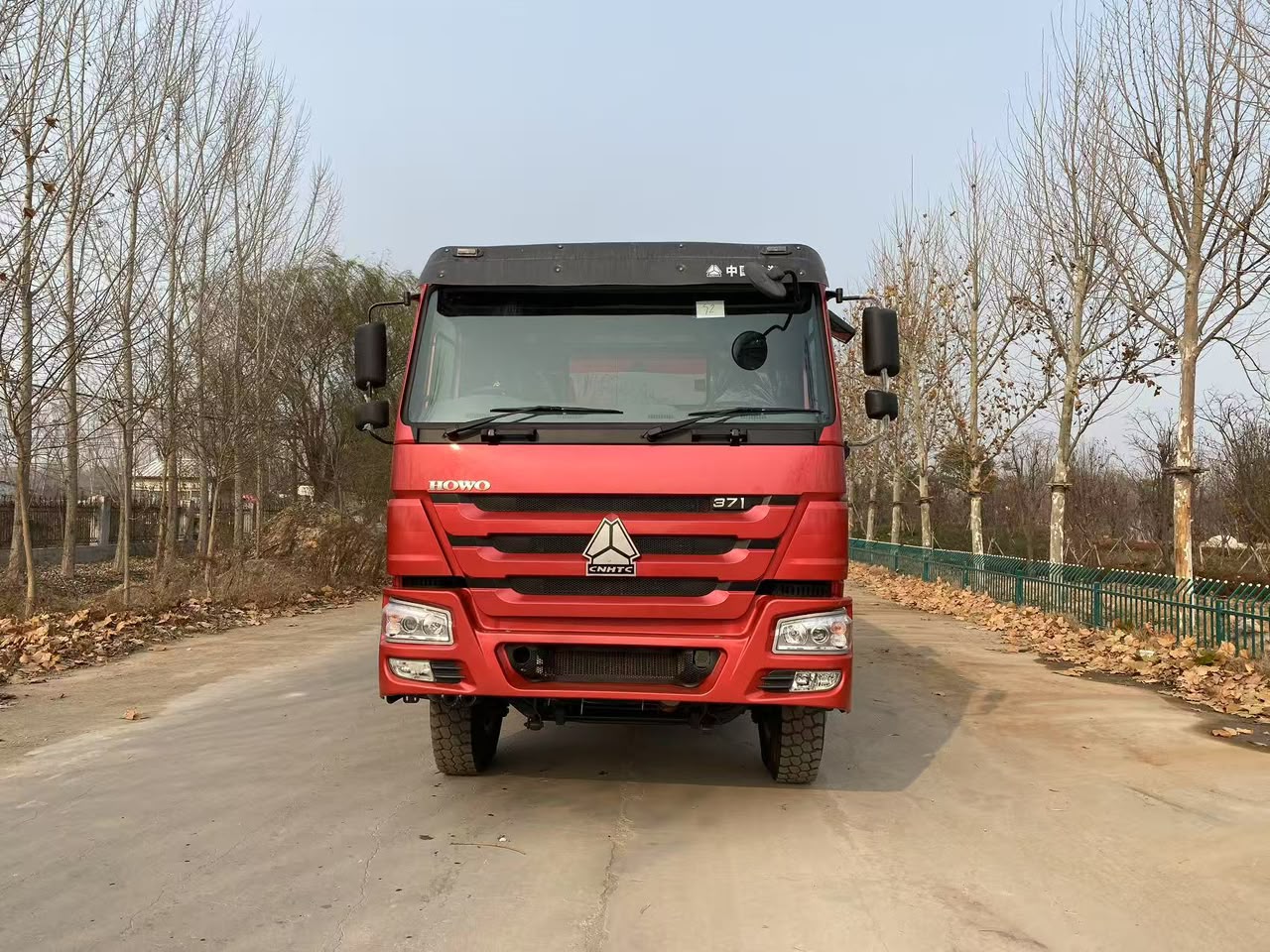 2019 howo 6x4 tippe 371hp,Rhd — photo 4