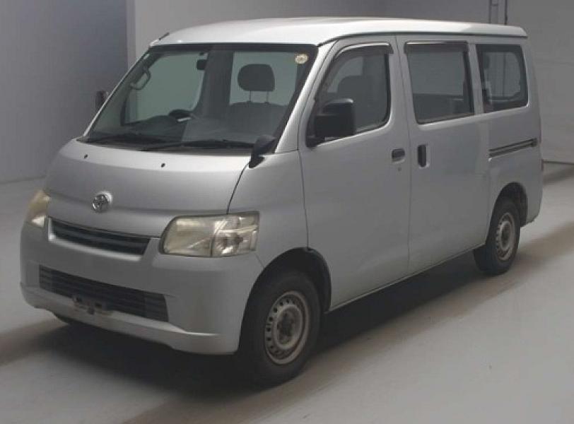 2012 Town Ace Van