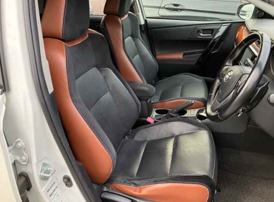 2015 TOYOTA Auris 120T — photo 5