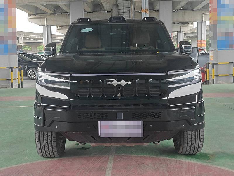 2025 BYD Equation Leopard 8