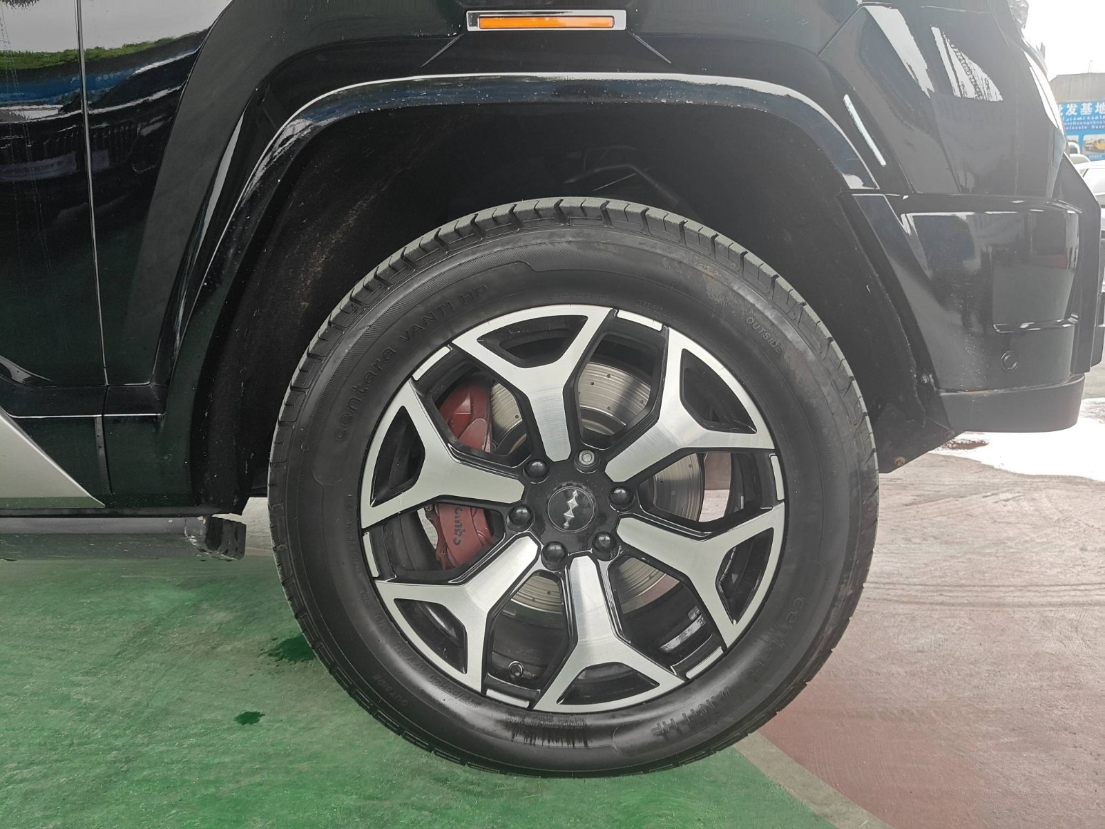 2025 BYD Equation Leopard 8 — photo 5