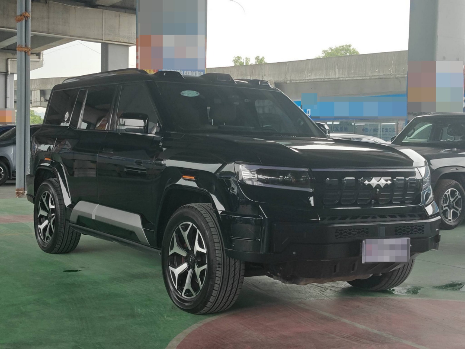 2025 BYD Equation Leopard 8 — photo 13