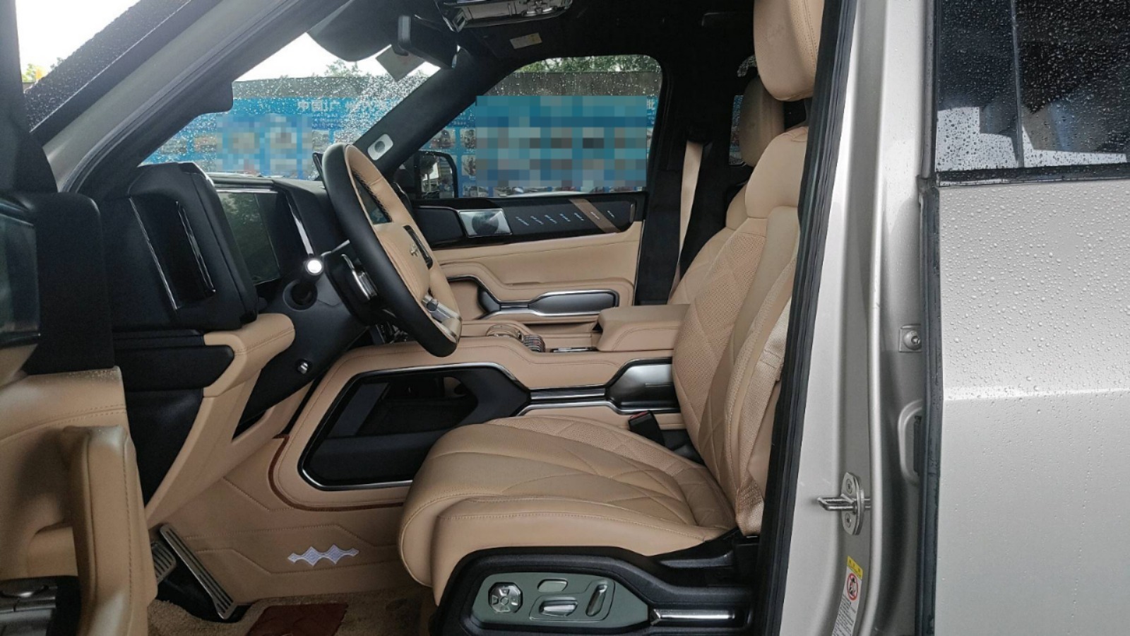 2025 BYD Leopard 8 — photo 6