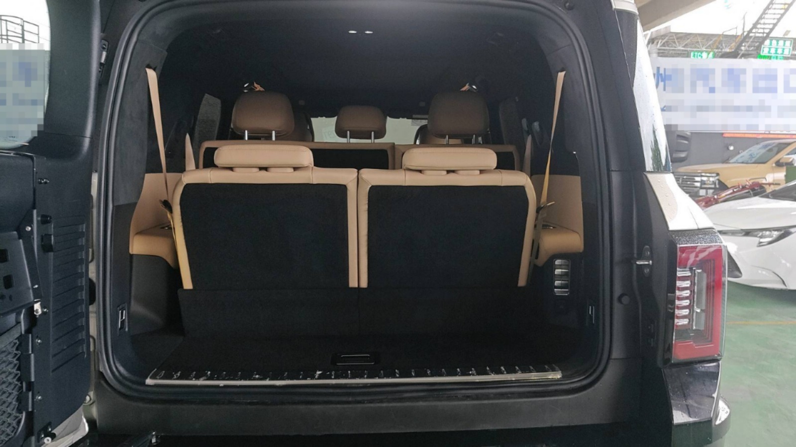 2025 BYD Leopard 8 — photo 9