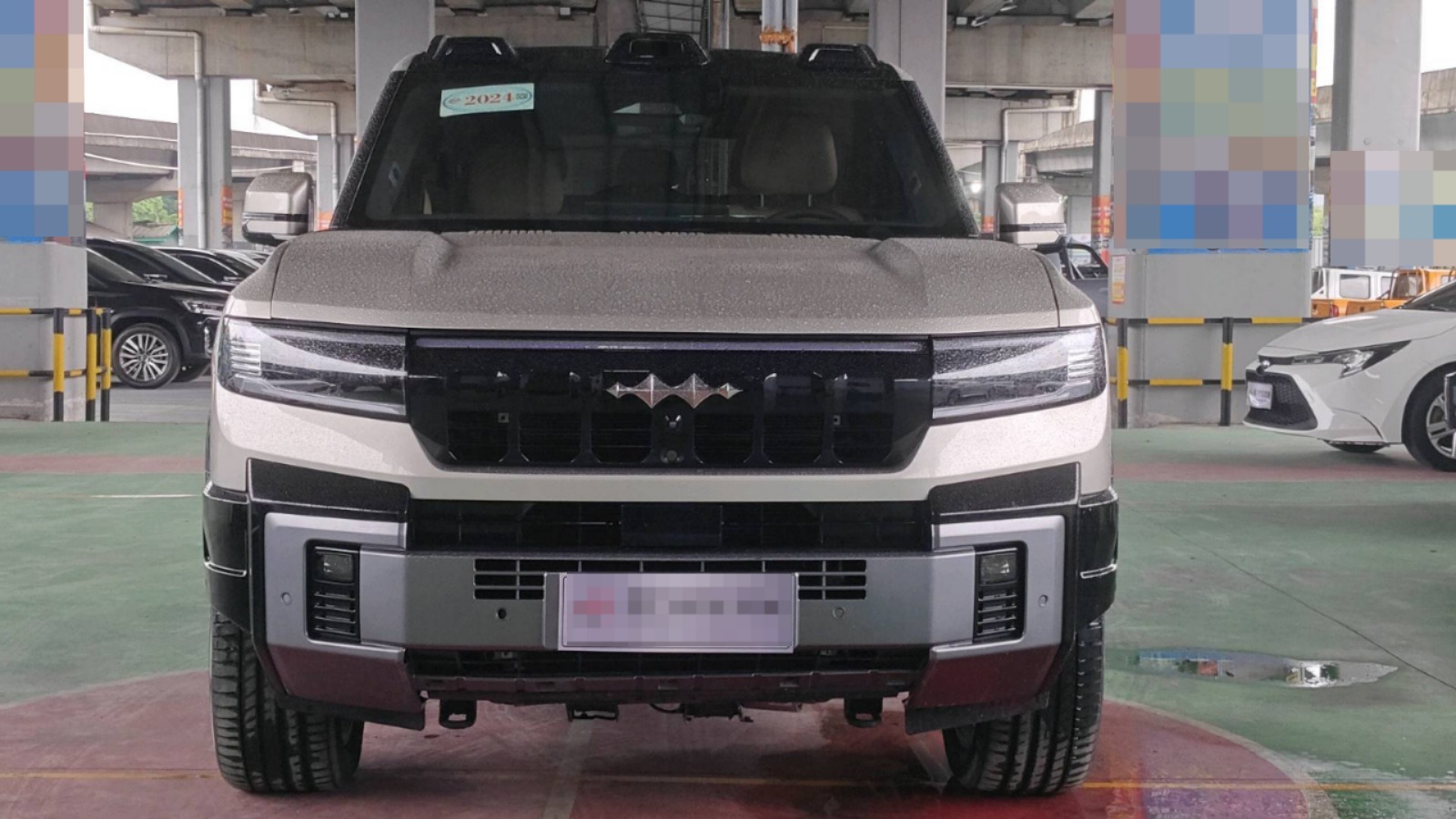 2025 BYD Leopard 8 — photo 10