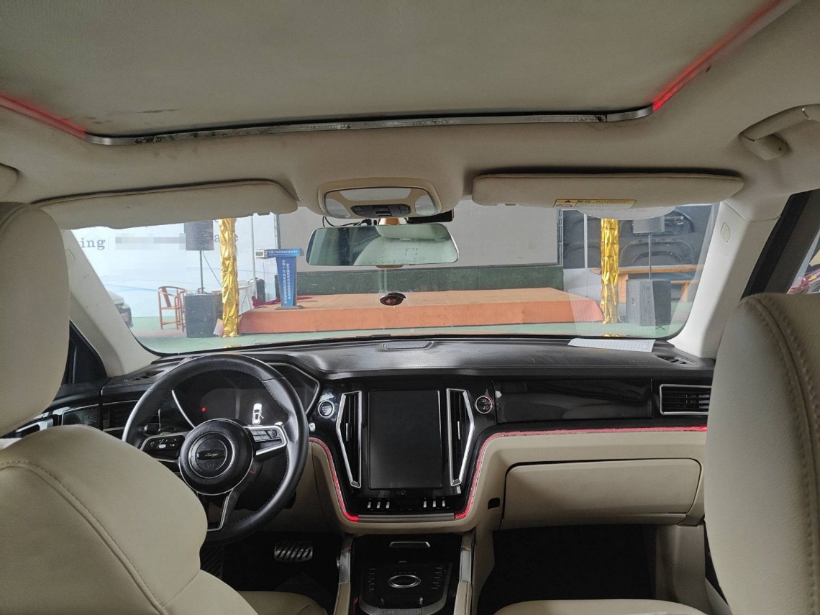 2018 Zotye T700 — photo 9
