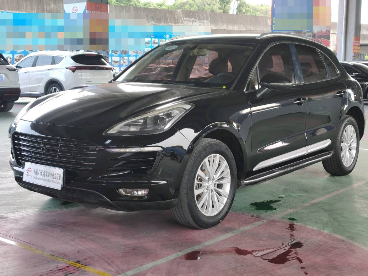 2017 Zotye SR9 — photo 12
