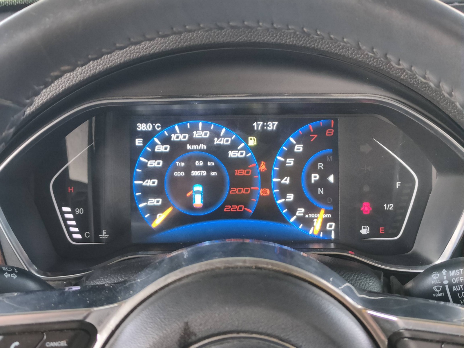2017 Zotye SR9 — photo 2