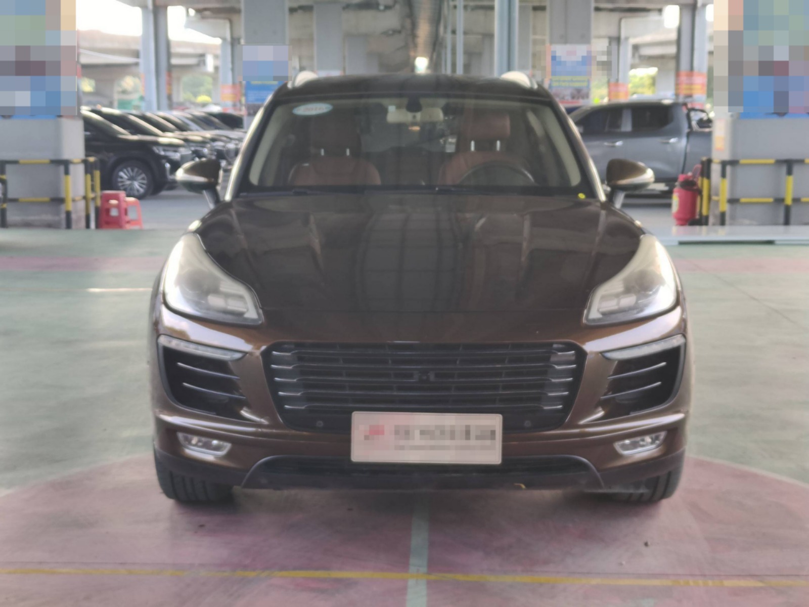 2017 Zotye SR9 — photo 9