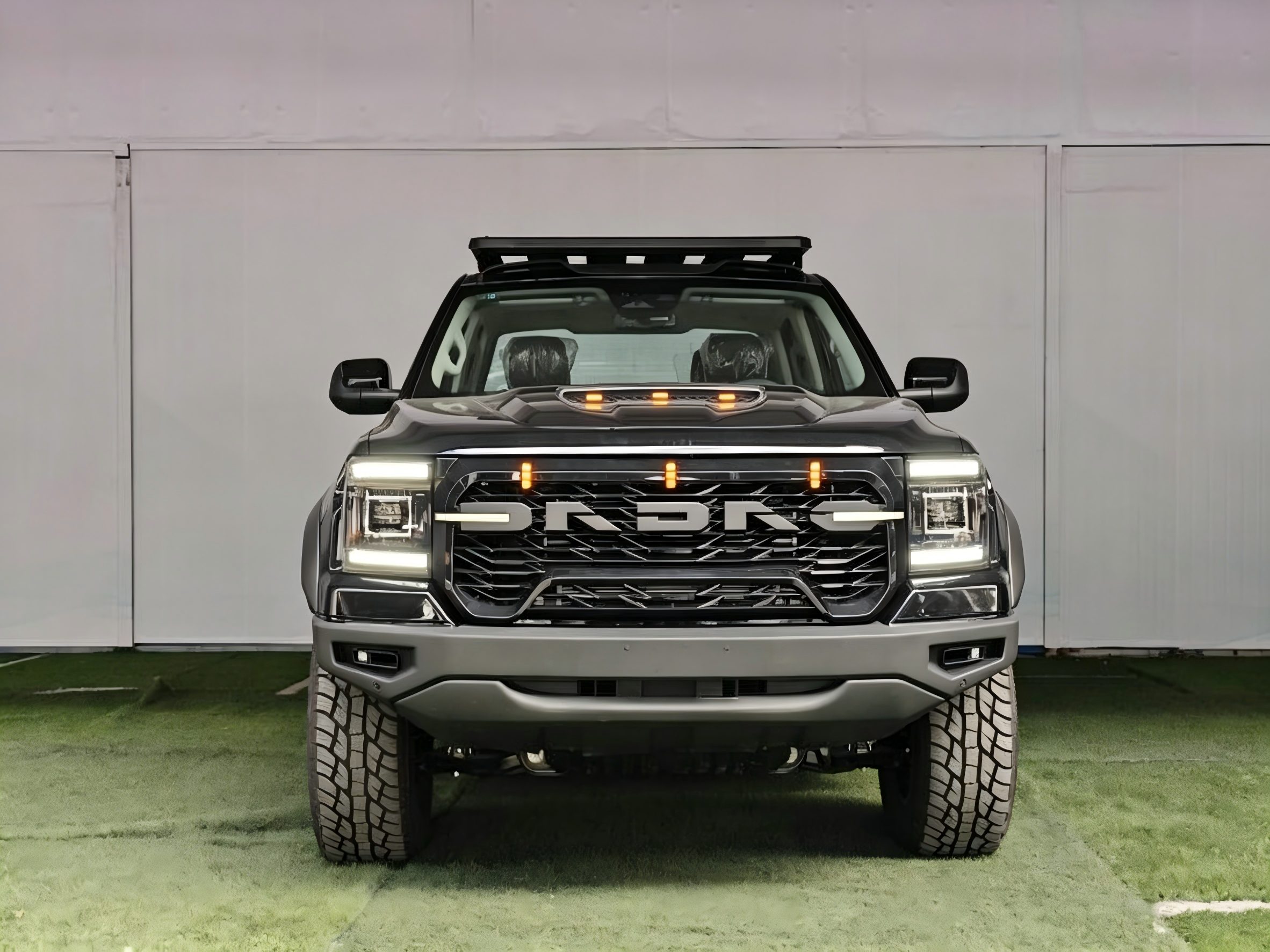 2026 Jiangling Avenue Black Warrior Sunlight Edition — photo 10