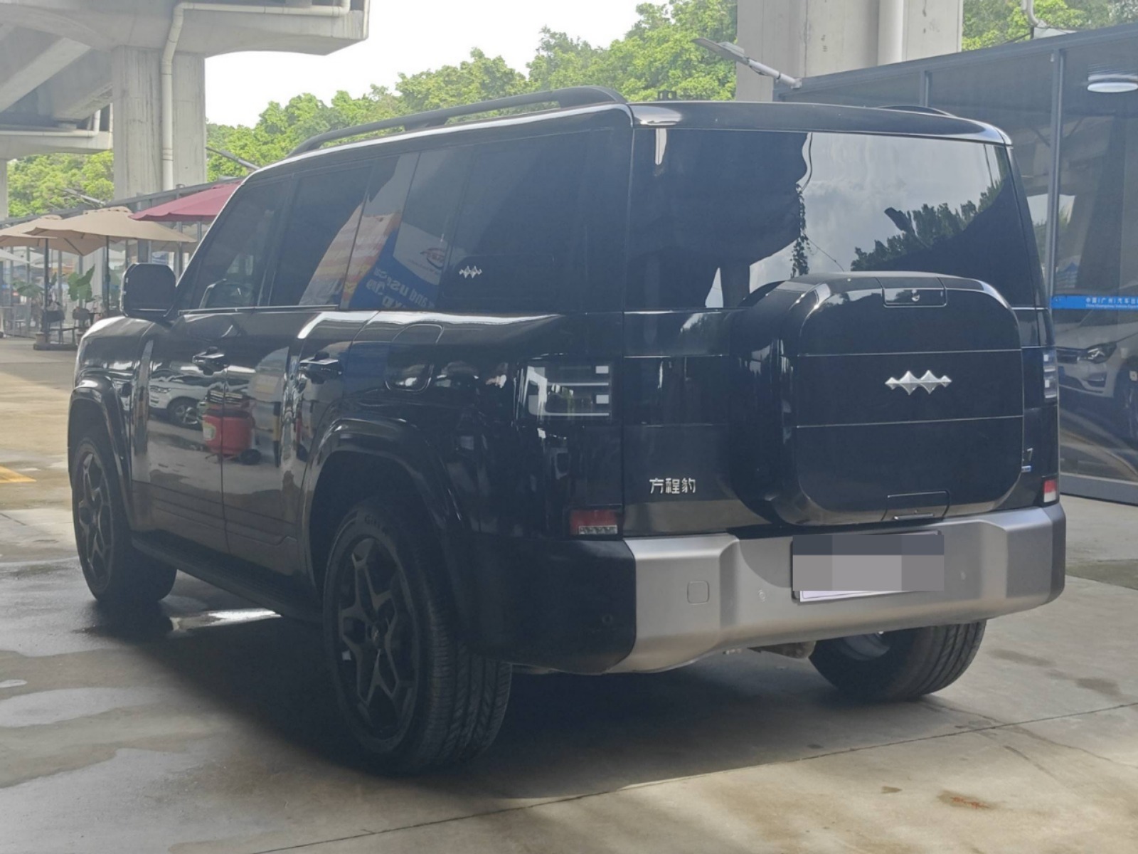 2025 BYD Leopard Titanium 7 — photo 6