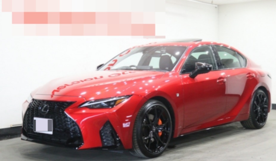 2025 Lexus IS 300h — photo 5