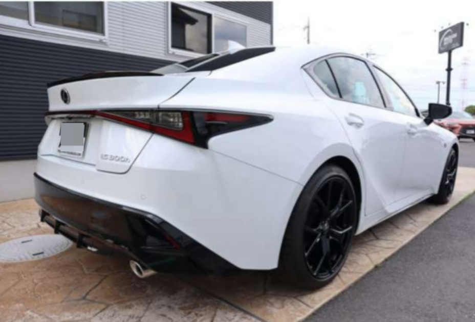 2025 Lexus IS 6AA-AVE30 — photo 10