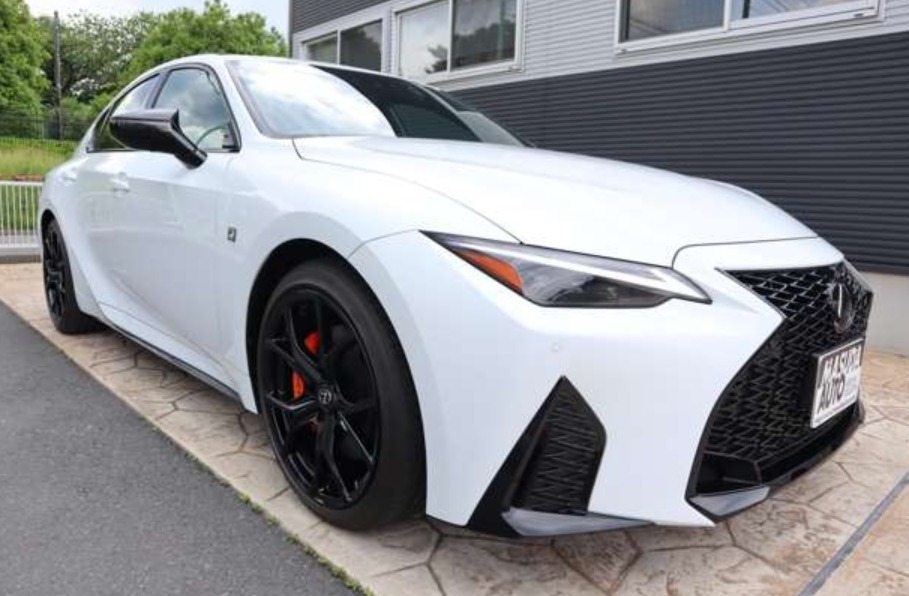 2025 Lexus IS 6AA-AVE30 — photo 15