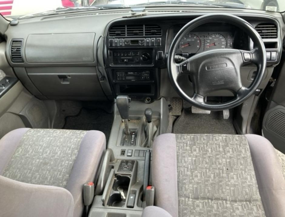1998 Isuzu Bighorn — photo 8