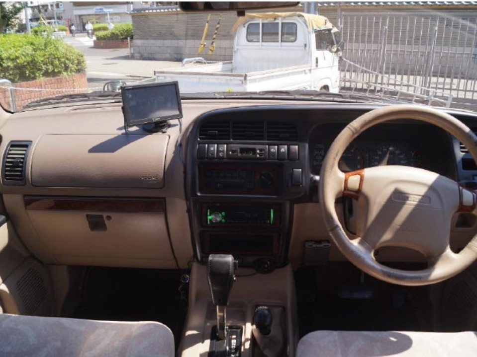 2001 ISUZU Bighorn UBS26GW — photo 2
