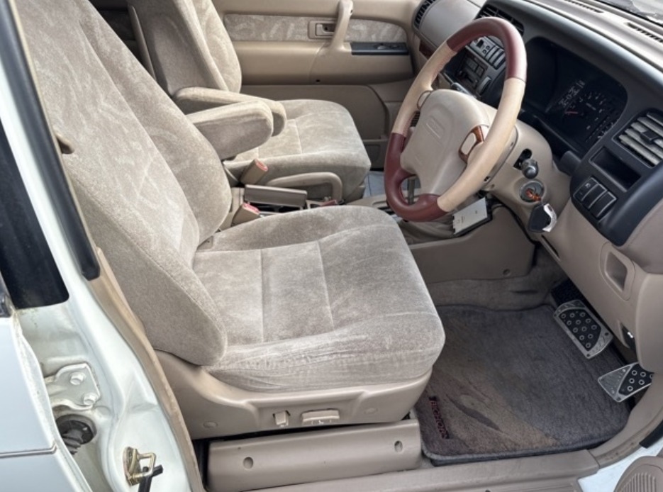 2001 ISUZU Bighorn UBS26GW — photo 9