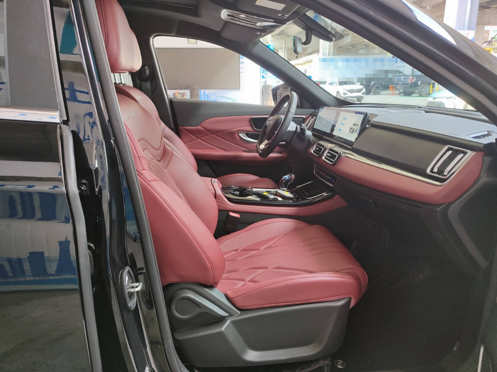 2025 Jetour X70 PLUS — photo 11