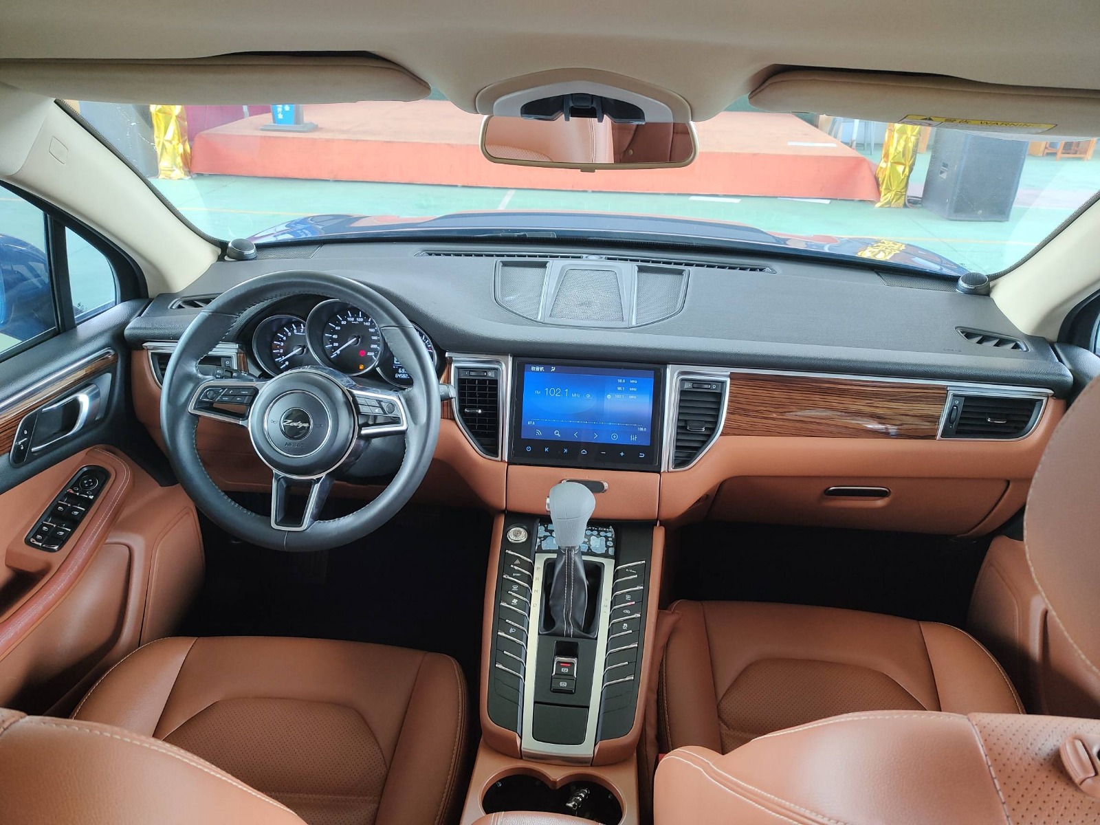 2016 Zotye SR9 — photo 2
