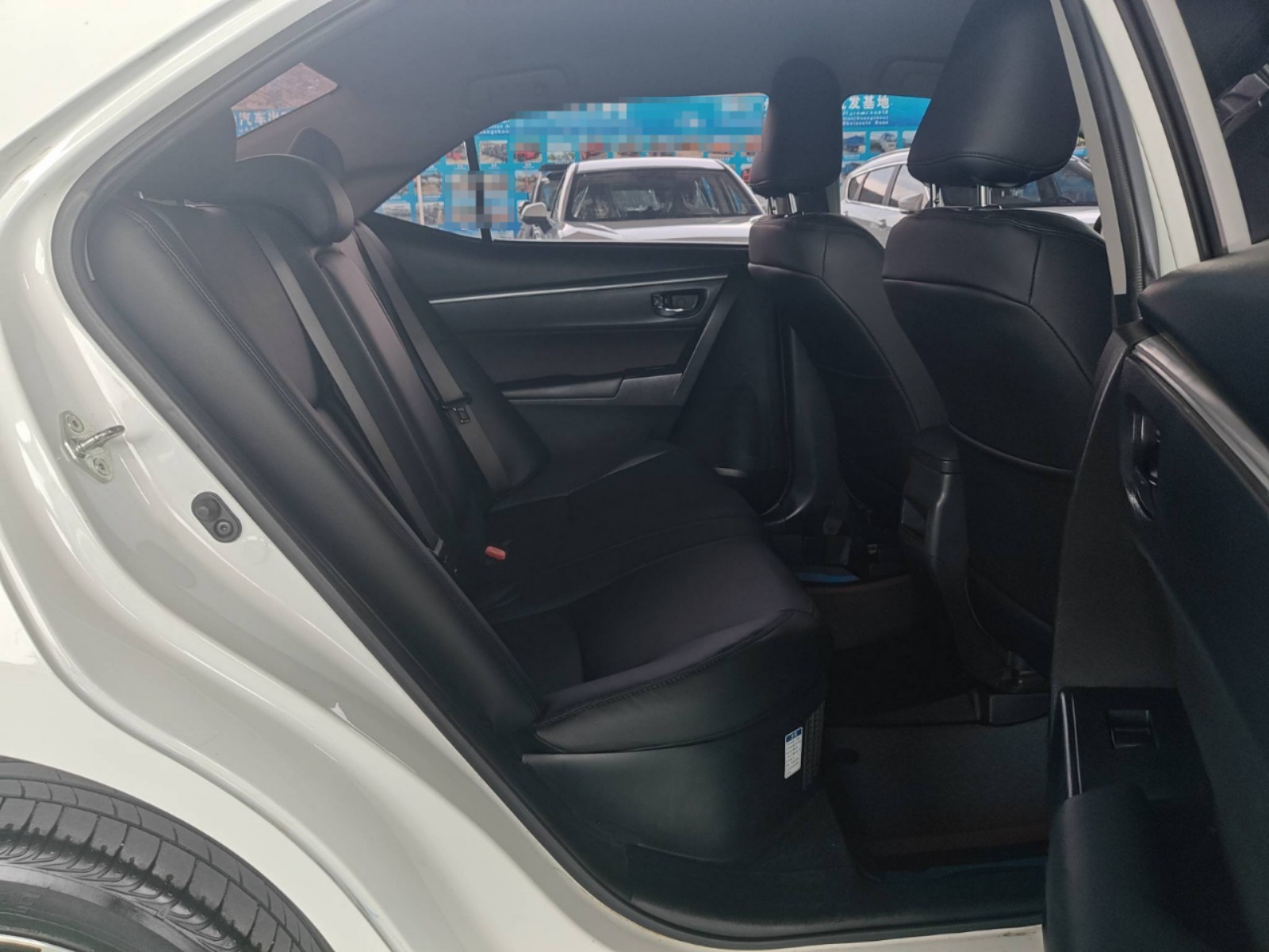 2021 Toyota Corolla Hybrid E+ — photo 12