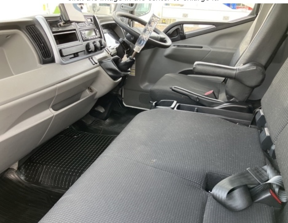 2018 Mitsubishi Canter — photo 12