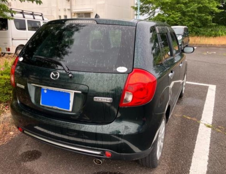 2006 MAZDA Verisa — photo 9