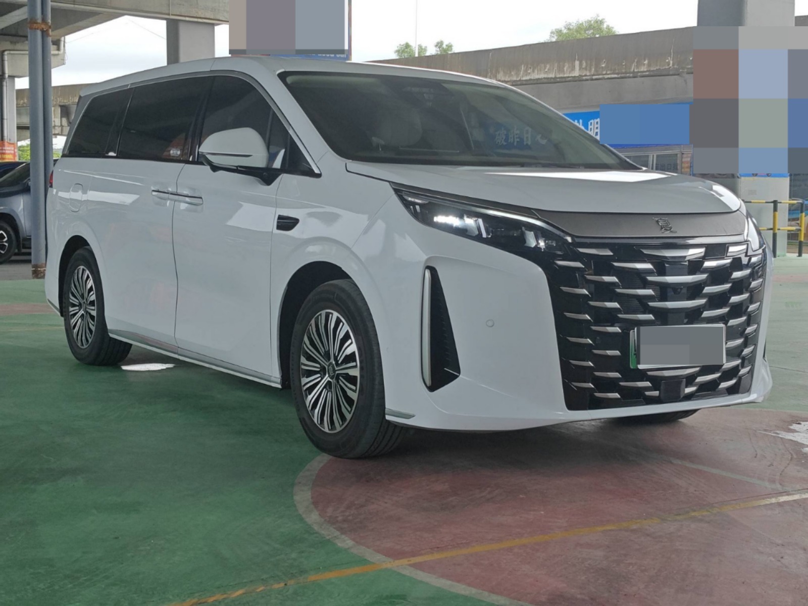 2025 BYD Xia Navigator Edition — photo 7