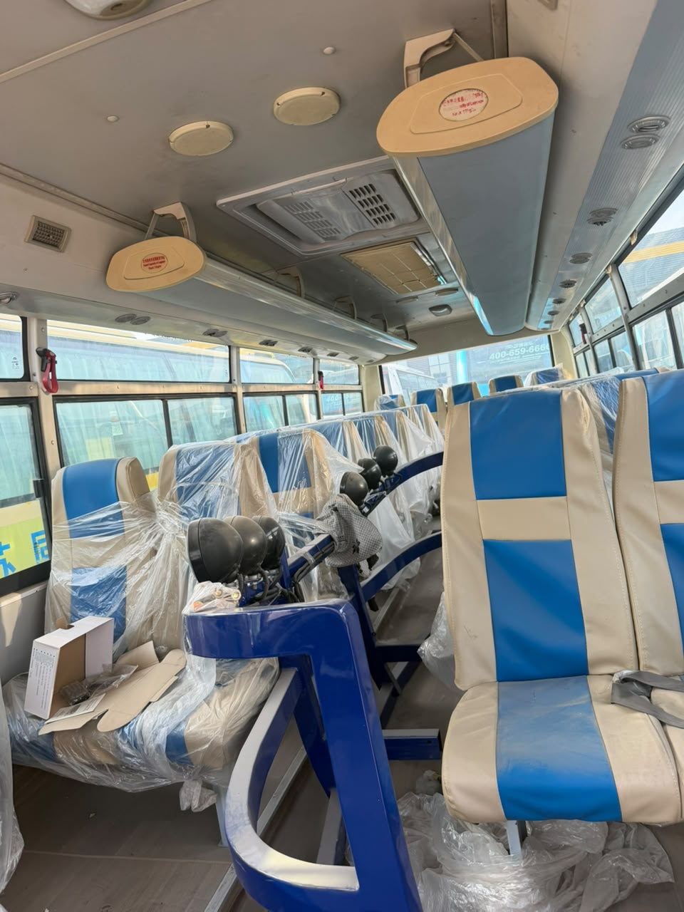 2024 Yutong Mini Bus — photo 8