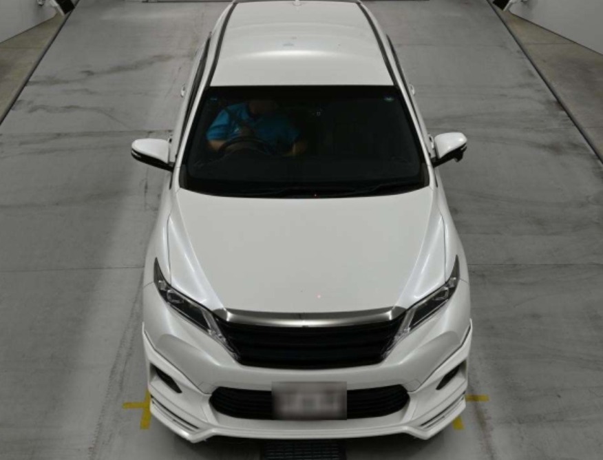 2015 Harrier XU60 — photo 6