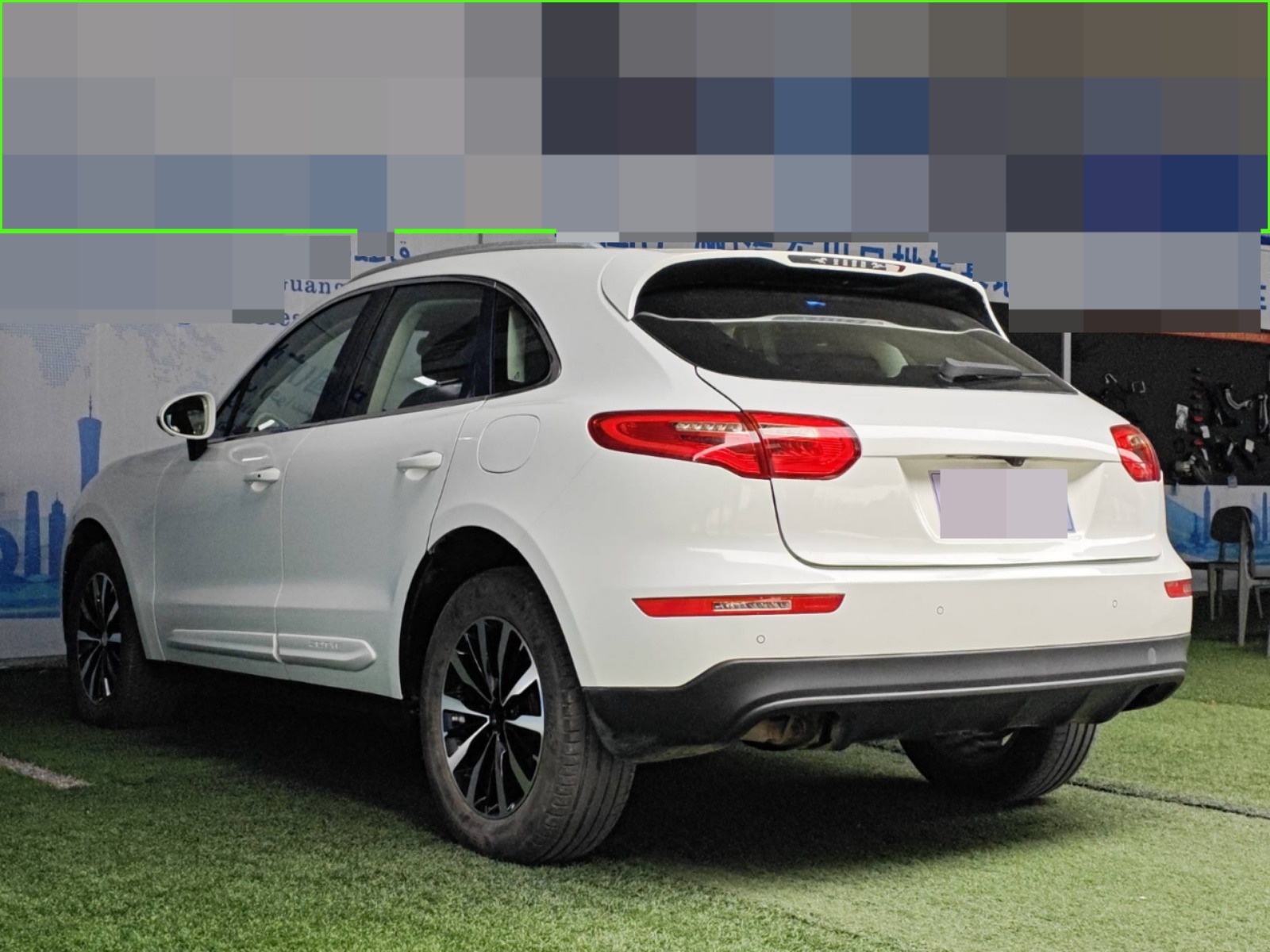 2017 Zotye SR9 — photo 6