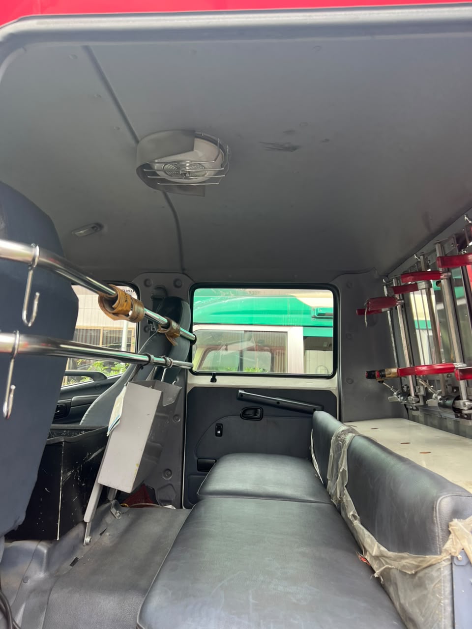 2017 Hino Fire Truck — photo 3