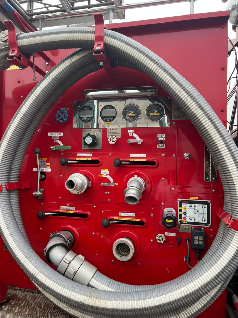 2017 Hino Fire Truck — photo 6