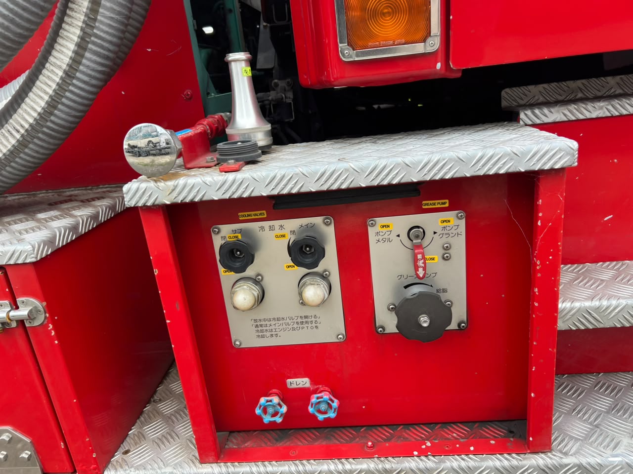 2017 Hino Fire Truck — photo 7