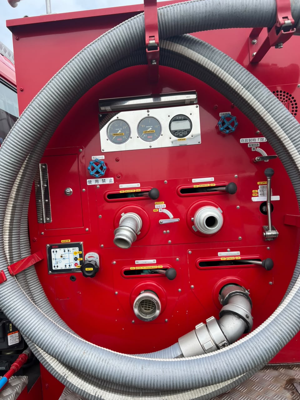 2017 Hino Fire Truck — photo 10
