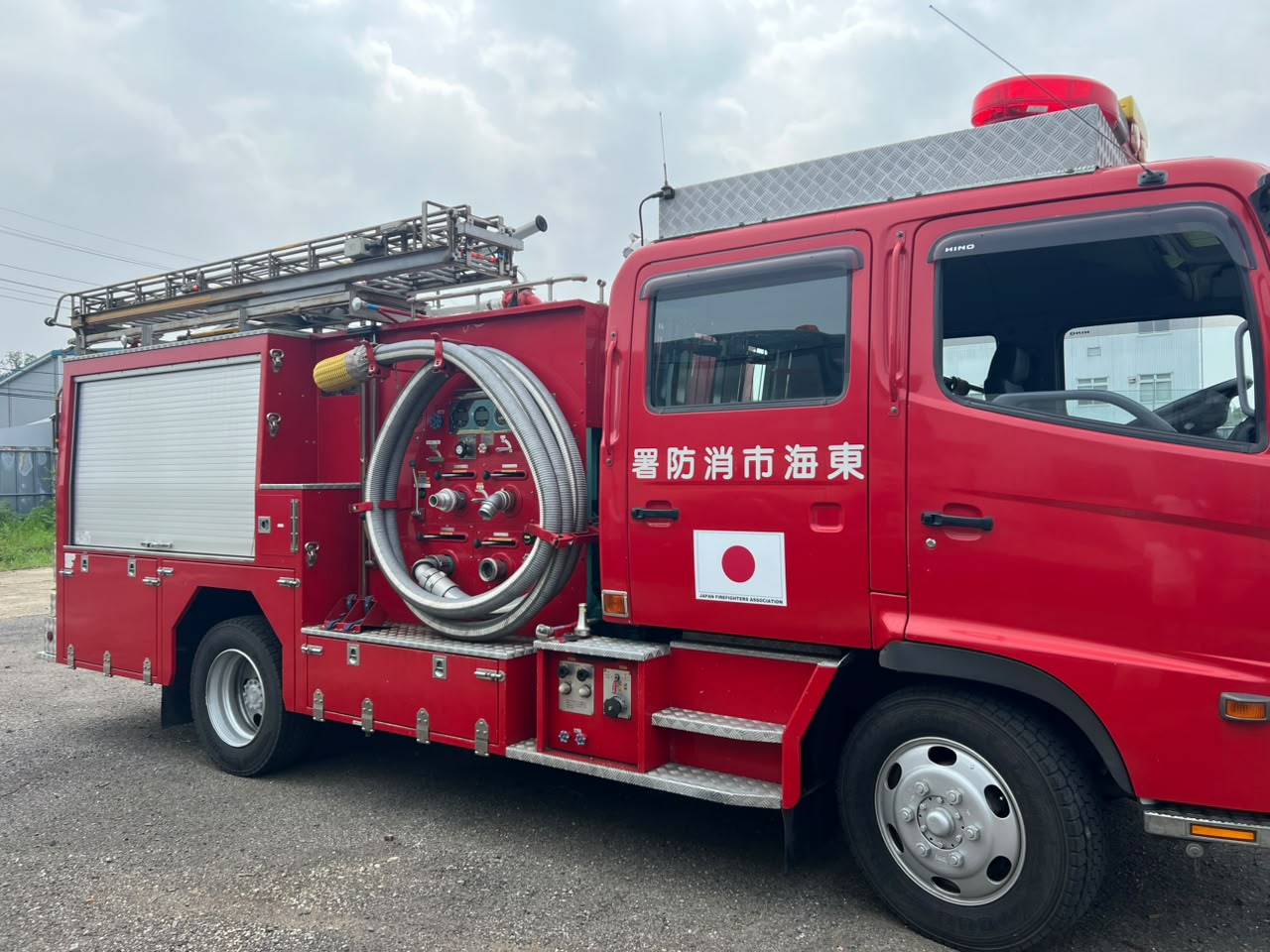 2017 Hino Fire Truck — photo 14