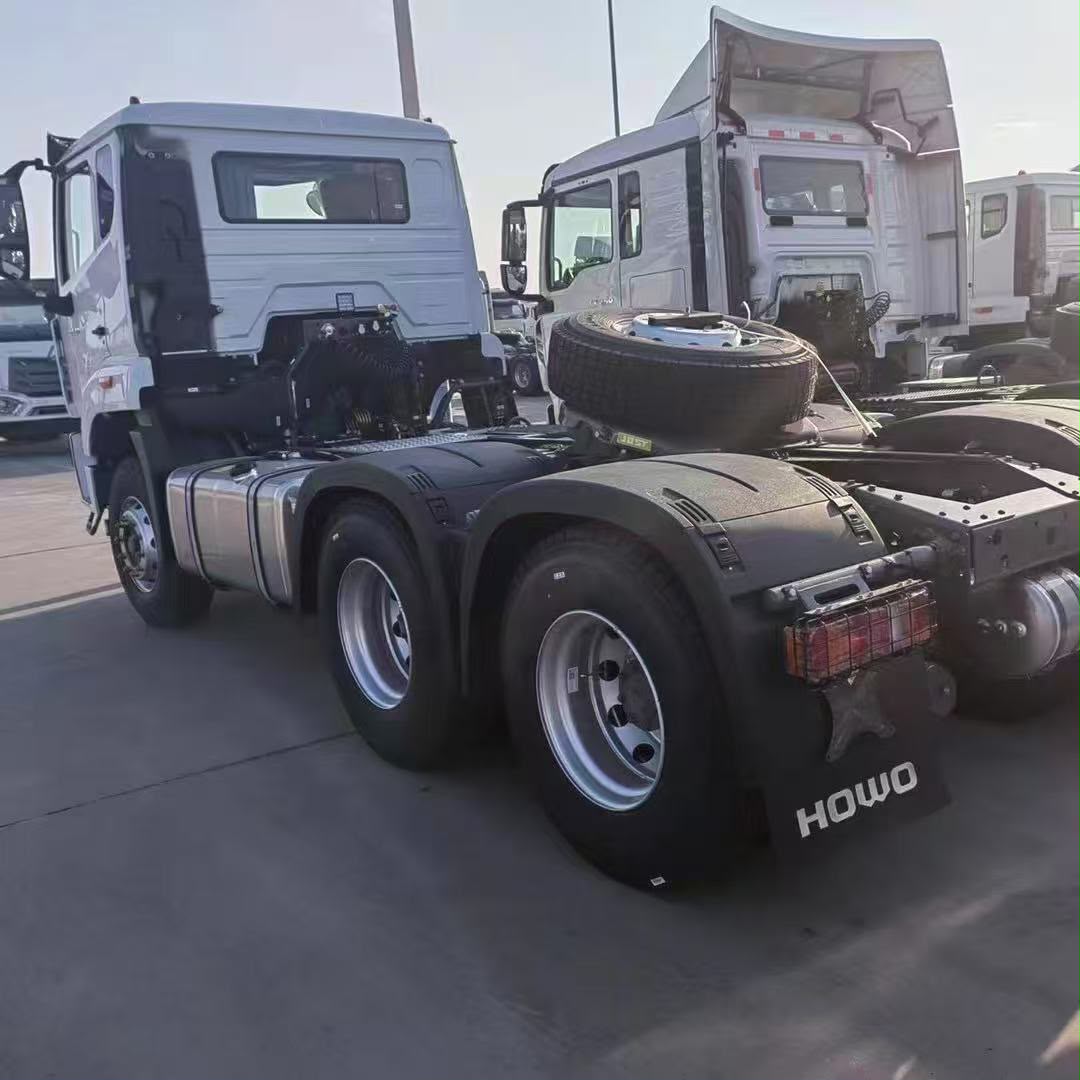 2018 Howo Tractor Head, NX 371 — photo 7
