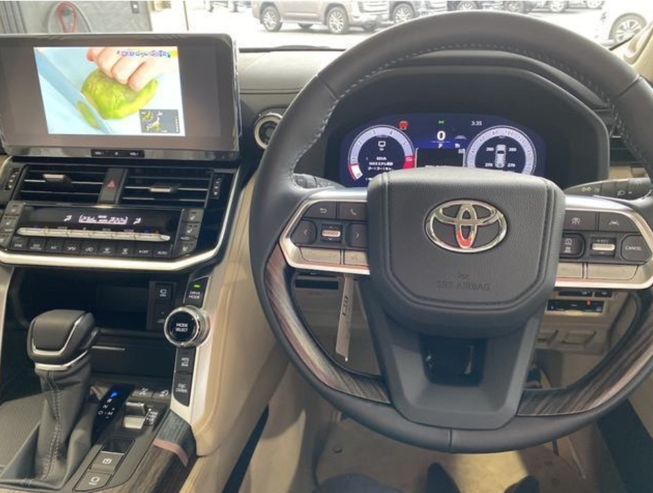 2025 Land Cruiser Wagon	ZX/ﾓﾃﾞﾘｽﾀｴｱﾛ/GRｸﾞﾘﾙ/ — photo 6