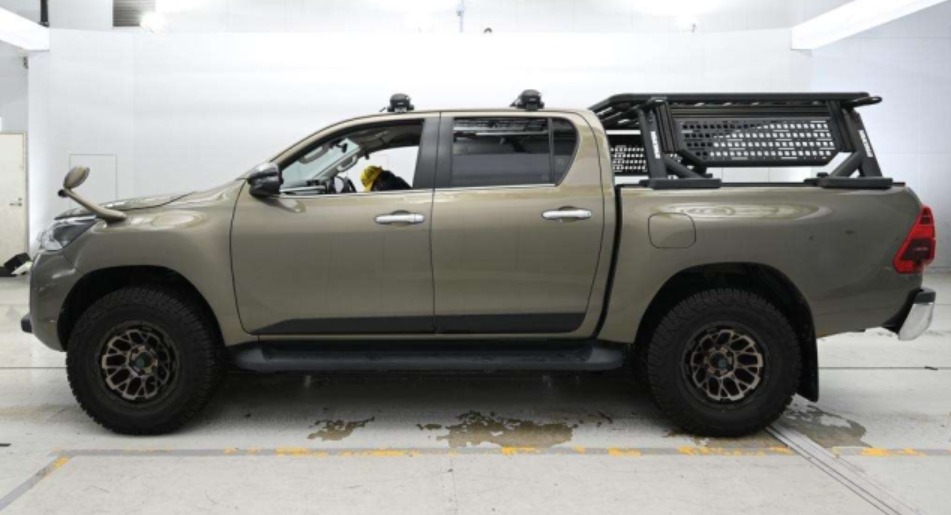 2023 Toyota Hilux Z 4WD — photo 8