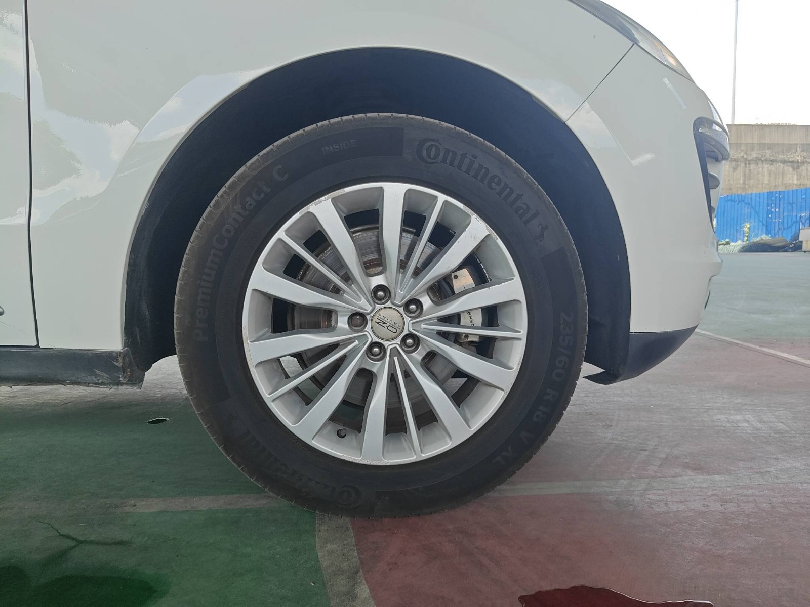 2019 Zotye SR9 2.0T Automatic Deformation Edition — photo 12