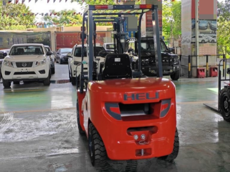 2026 HELI Forklift — photo 8