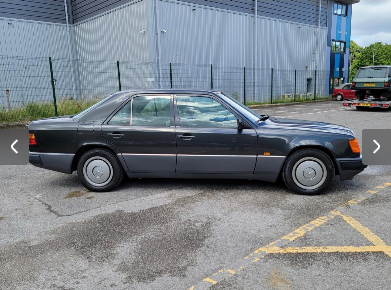 1990 Mercedes Benz W124 — photo 3