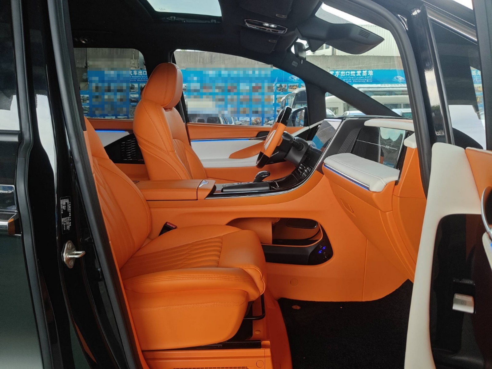 2024 GAC Trumpchi M8 Customized Edition — photo 8