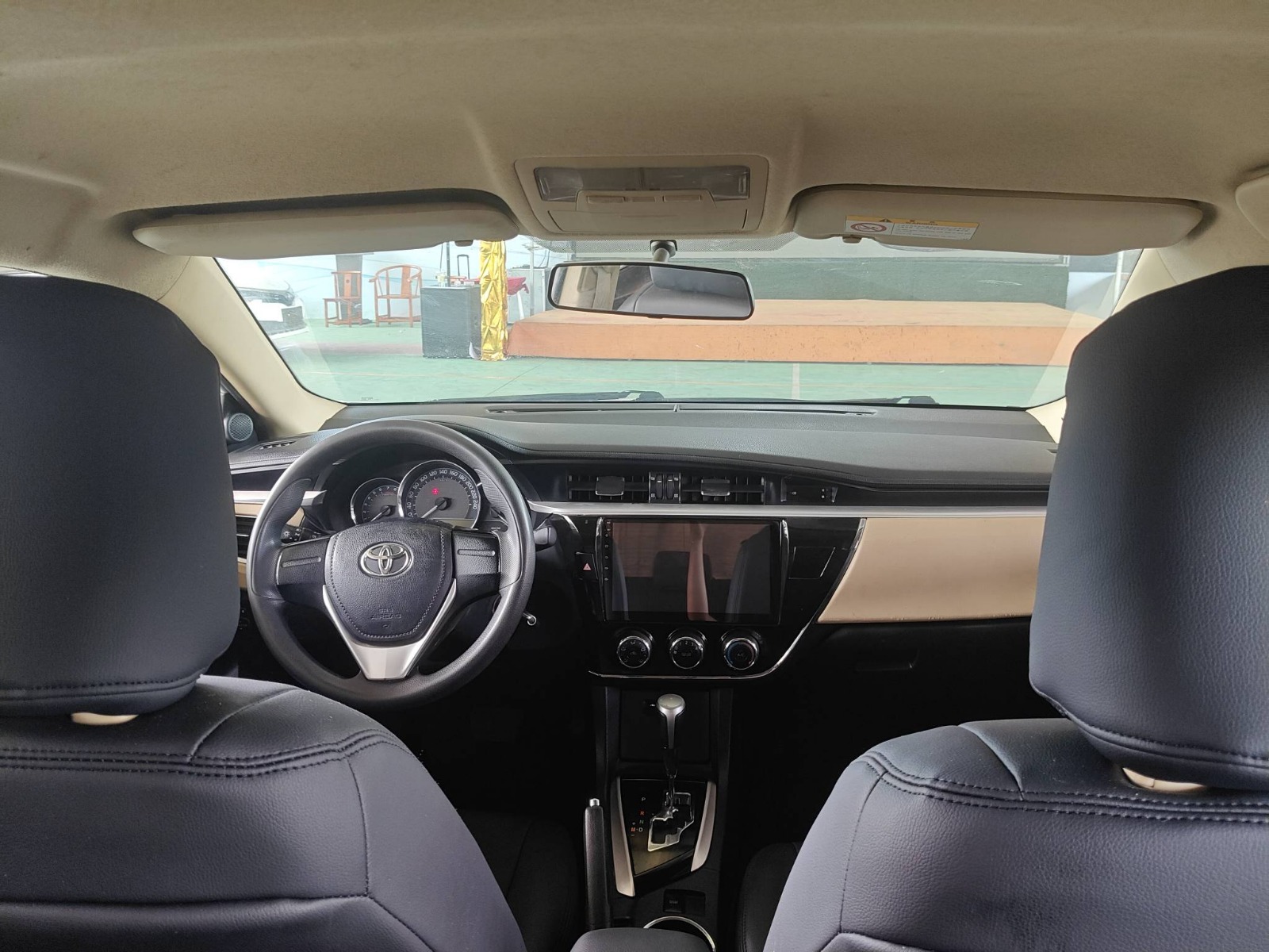 2018 Toyota Corolla 1.6L Automatic Gasoline — photo 2