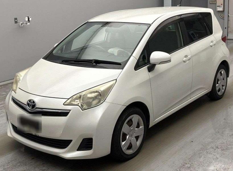 2011 Toyota Ractis Ractis x