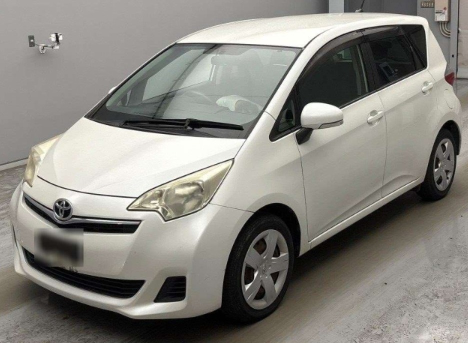 2011 Toyota Ractis Ractis x