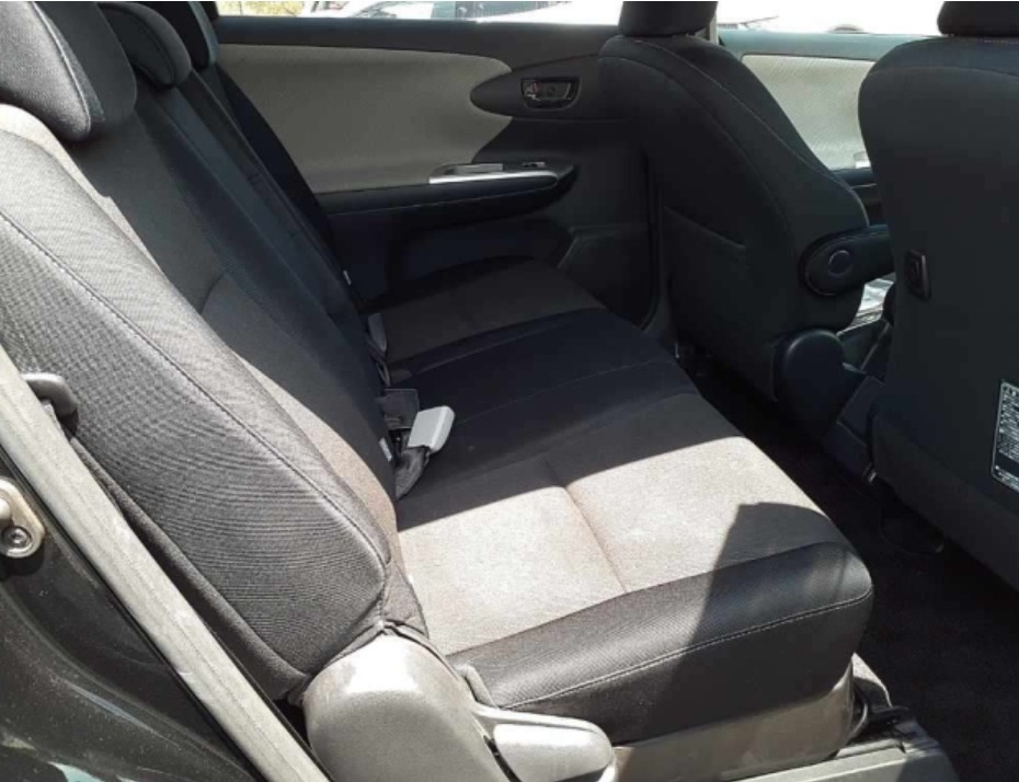 2009 Toyota Wish 1.8S — photo 2