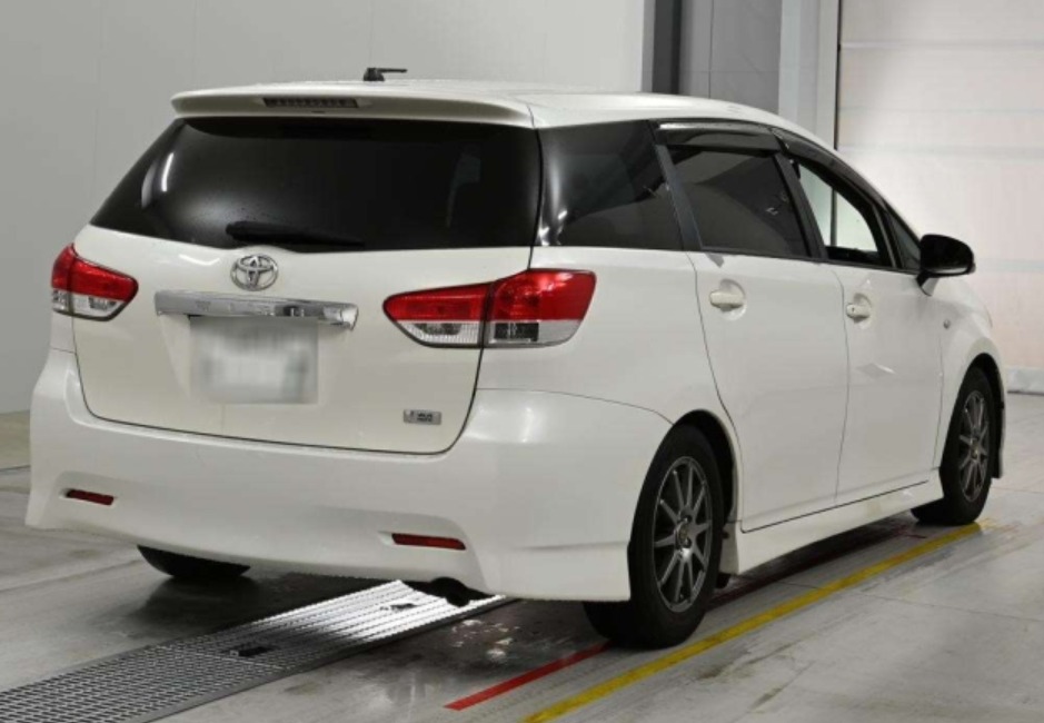 2009 Toyota Wish 1.8S — photo 12